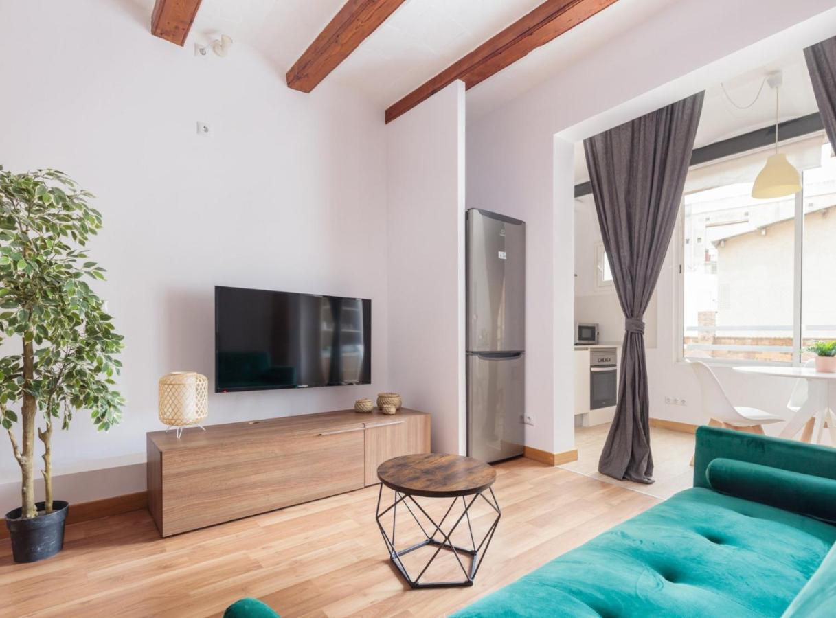 Spacious Doubleroom Apartment At Sants Barcelona Luaran gambar