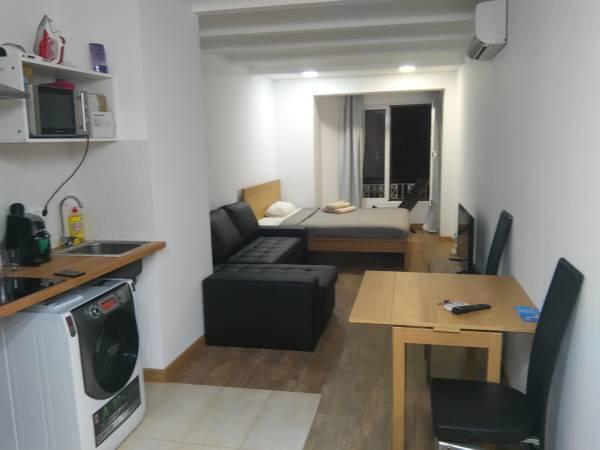 Spacious Doubleroom Apartment At Sants Barcelona Luaran gambar