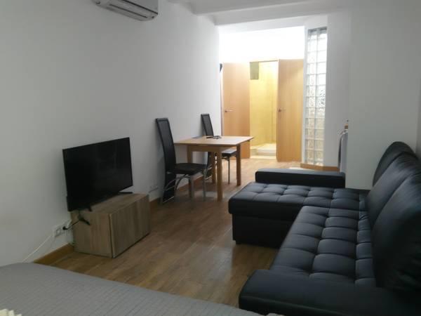 Spacious Doubleroom Apartment At Sants Barcelona Luaran gambar